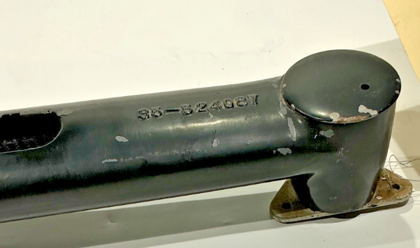 P/N:  35-524087 Beechcraft Throw-over Yoke arm (w/o control wheel Assy) - (AR)