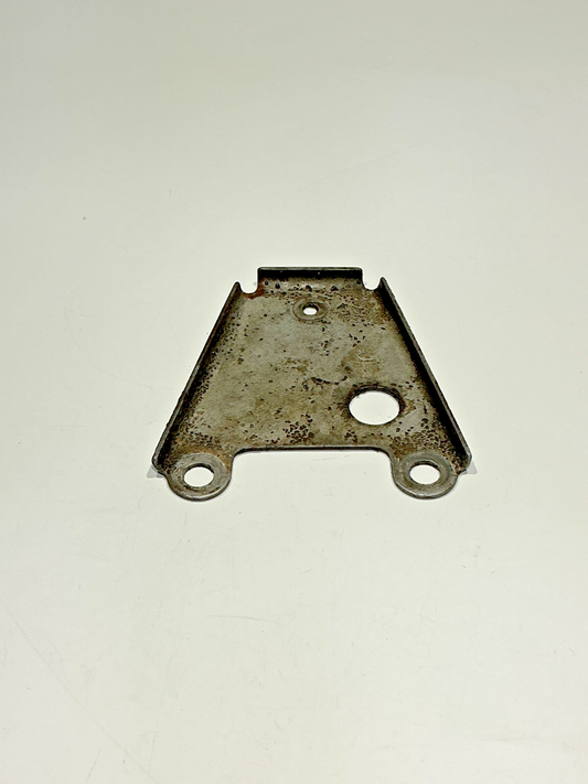 P/N: 96-940019-3 TCM Prop Gov Cable Bracket - Beech Baron (AR) - for one bracket