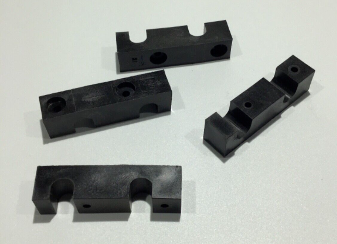 PN: E5855-3  Prop Lead Retainer (for one)