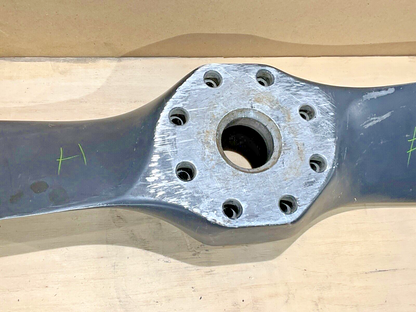 P/N: 1A200FM8570 McCauley Propeller - Fixed Pitch (AR)