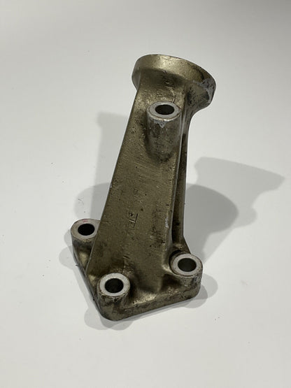 P/N: 630838 (Alt 630920) TCM - Engine Mount Bracket