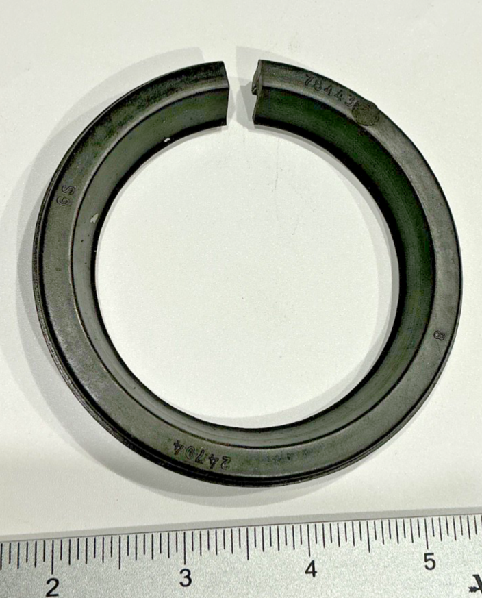 P/N: 78443 Lycoming Crank Seal, NOS (for one Seal)