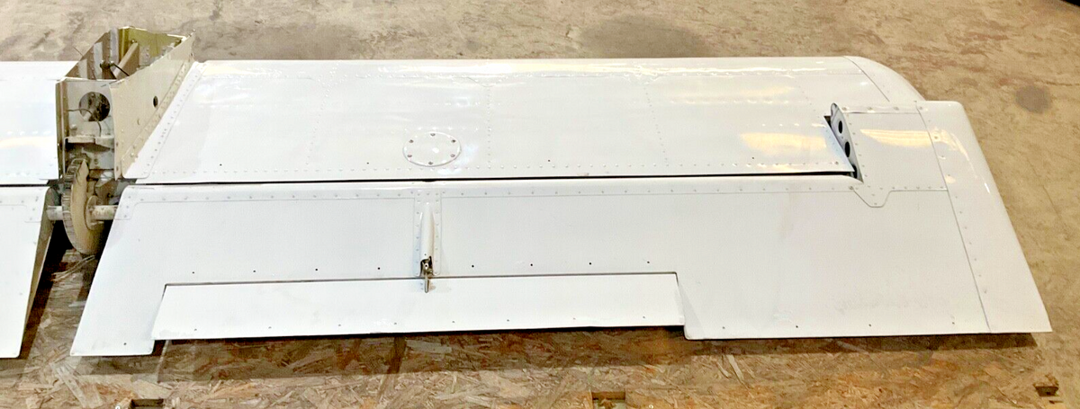 P/N: 105-6200-91 Duchess Model 76 - Stabilizer, Elevator, & Tab: T-Tail (AR)