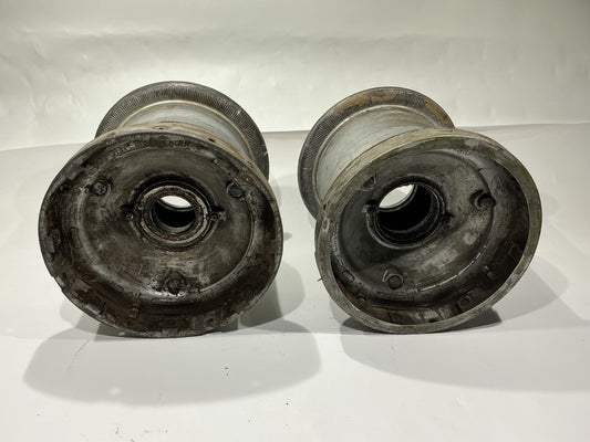 P/N: 511413-M-1# Stinson 108 Main Wheels