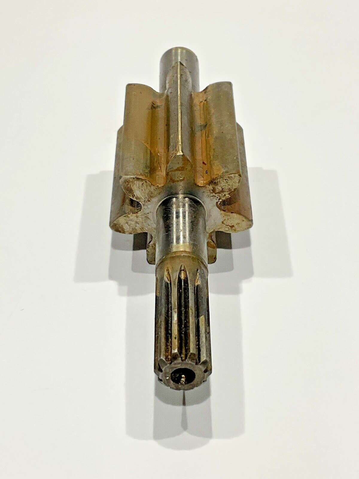 P/N: 631014 TCM Gear - Shaft ASM (AR)