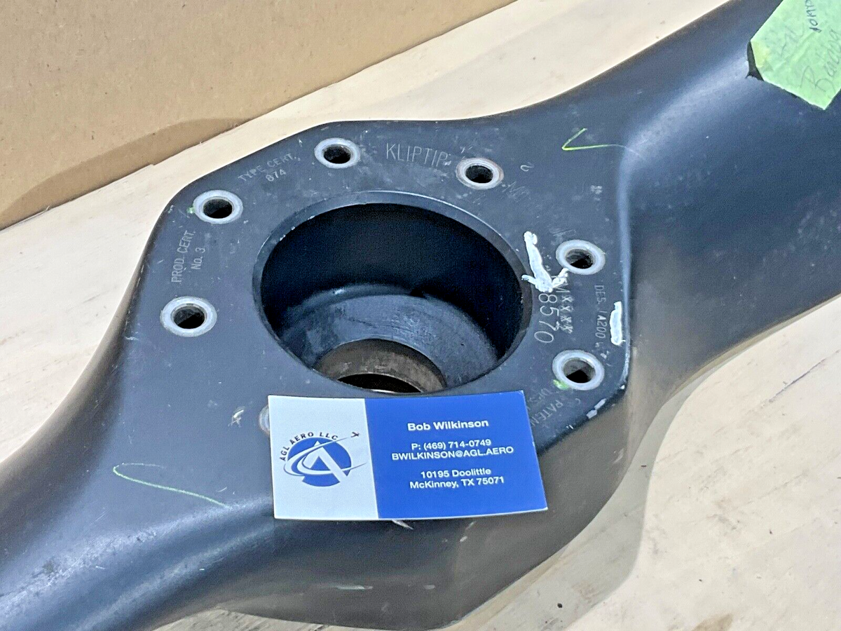P/N: 1A200FM8570 McCauley Propeller - Fixed Pitch (AR)