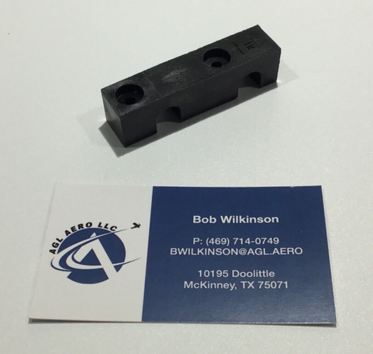 PN: E5855-3  Prop Lead Retainer (for one)