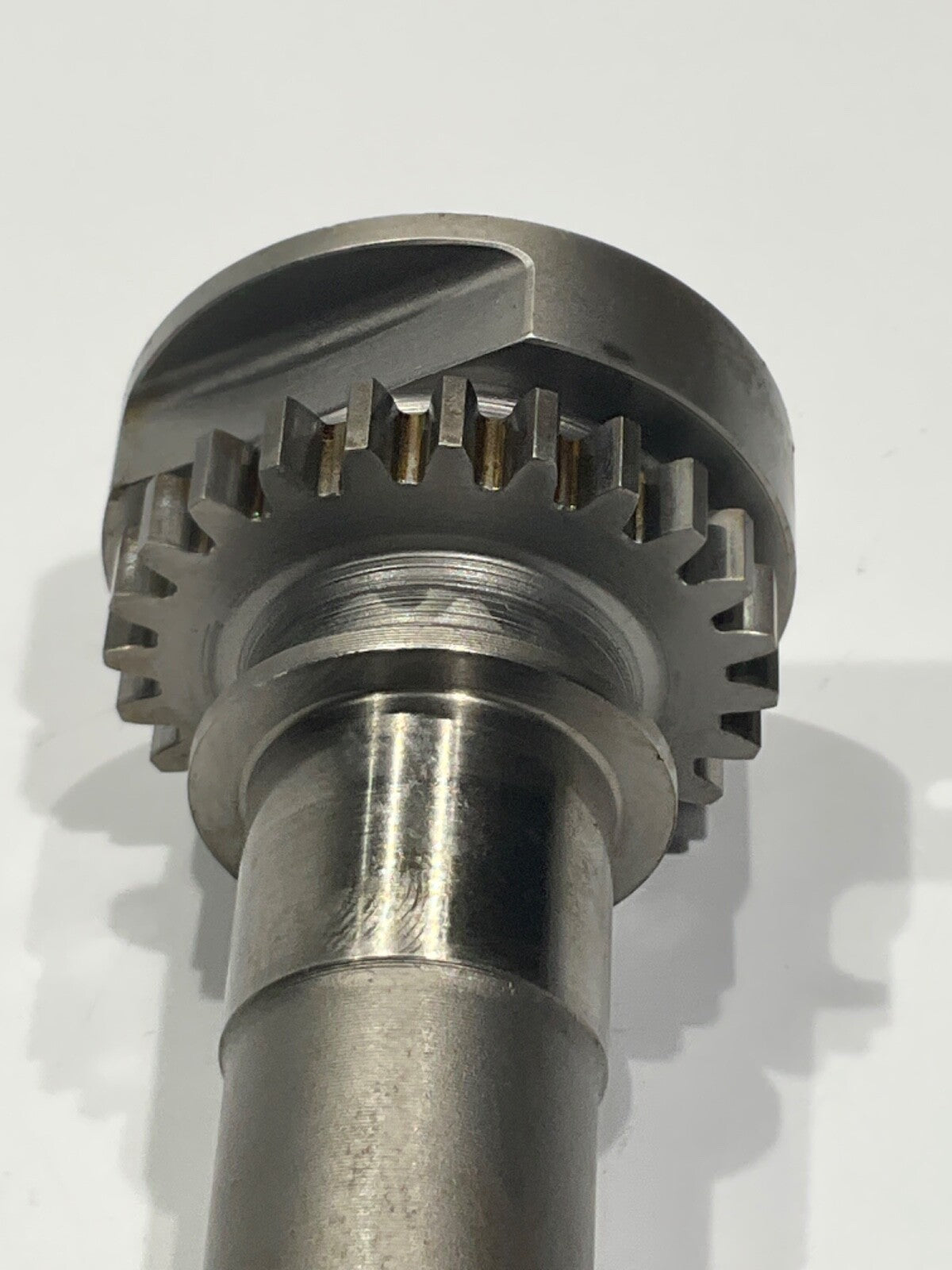 P/N:  75473 Shaft Gear Assy (AR)