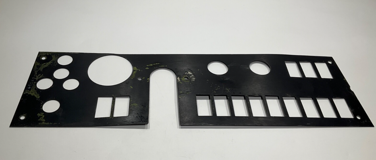 P/N: 105-320012-5 Panel, LH Stock Instruments (AR) - Duchess 76