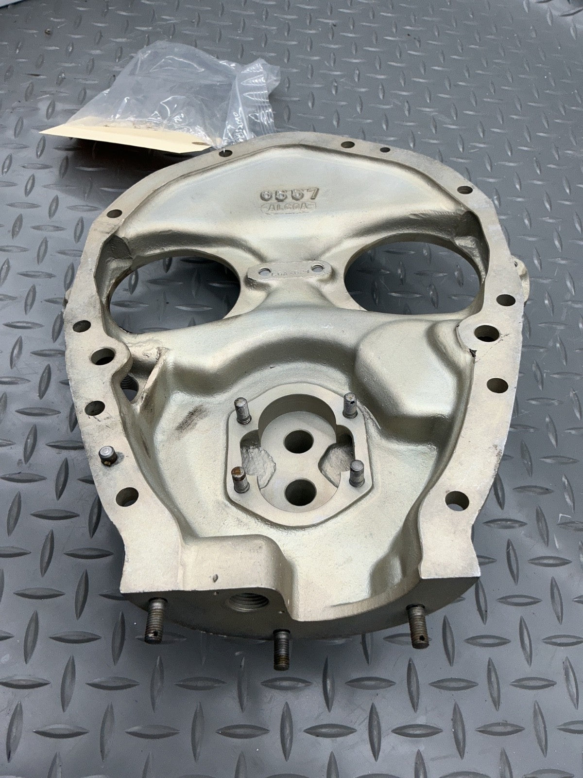 P/N: 6557 A65/C85/C90 Accessory Case IN)