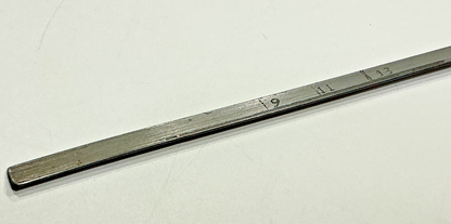 P/N: 635160-1 Cessna 411 Dipstick 13 Qt - RH (AR)