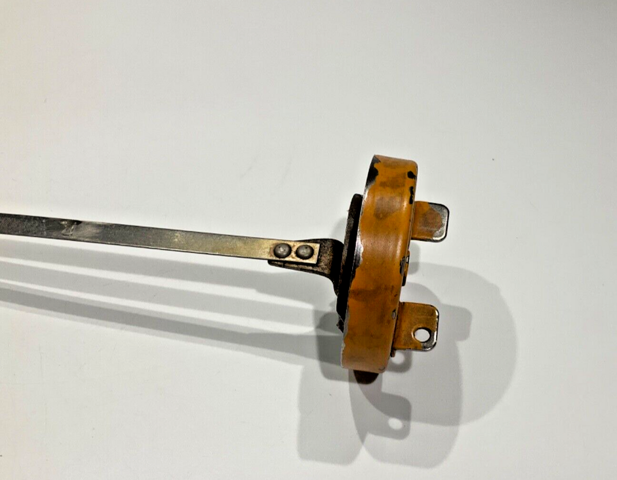 P/N: 649608-31 TCM Rod & Cap - Oil Gauge / Dip Stick