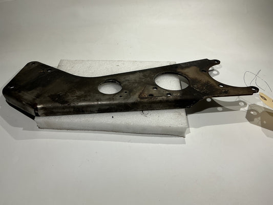P/N: 640321 Turbo Bracket from Beech 58P Baron (AR) - for one
