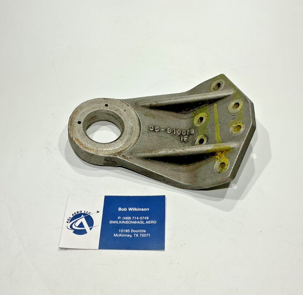 P/N: 35-910019 Beechcraft Mount - RH Aft Engine Mount - (AR)