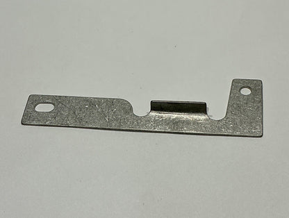 P/N: 1213618-2 Cessna Retainer (NE)