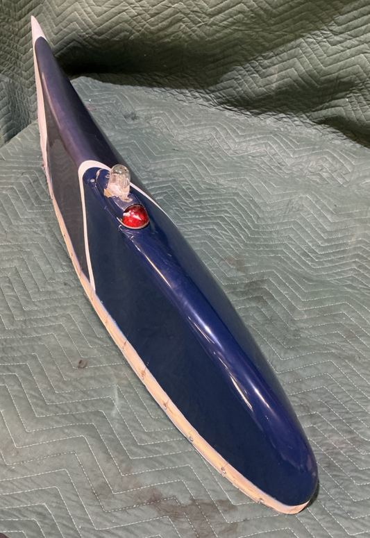 P/N: LH Wing Tip and Strobe Light Beechcraft Duchess Model 76 (AR)