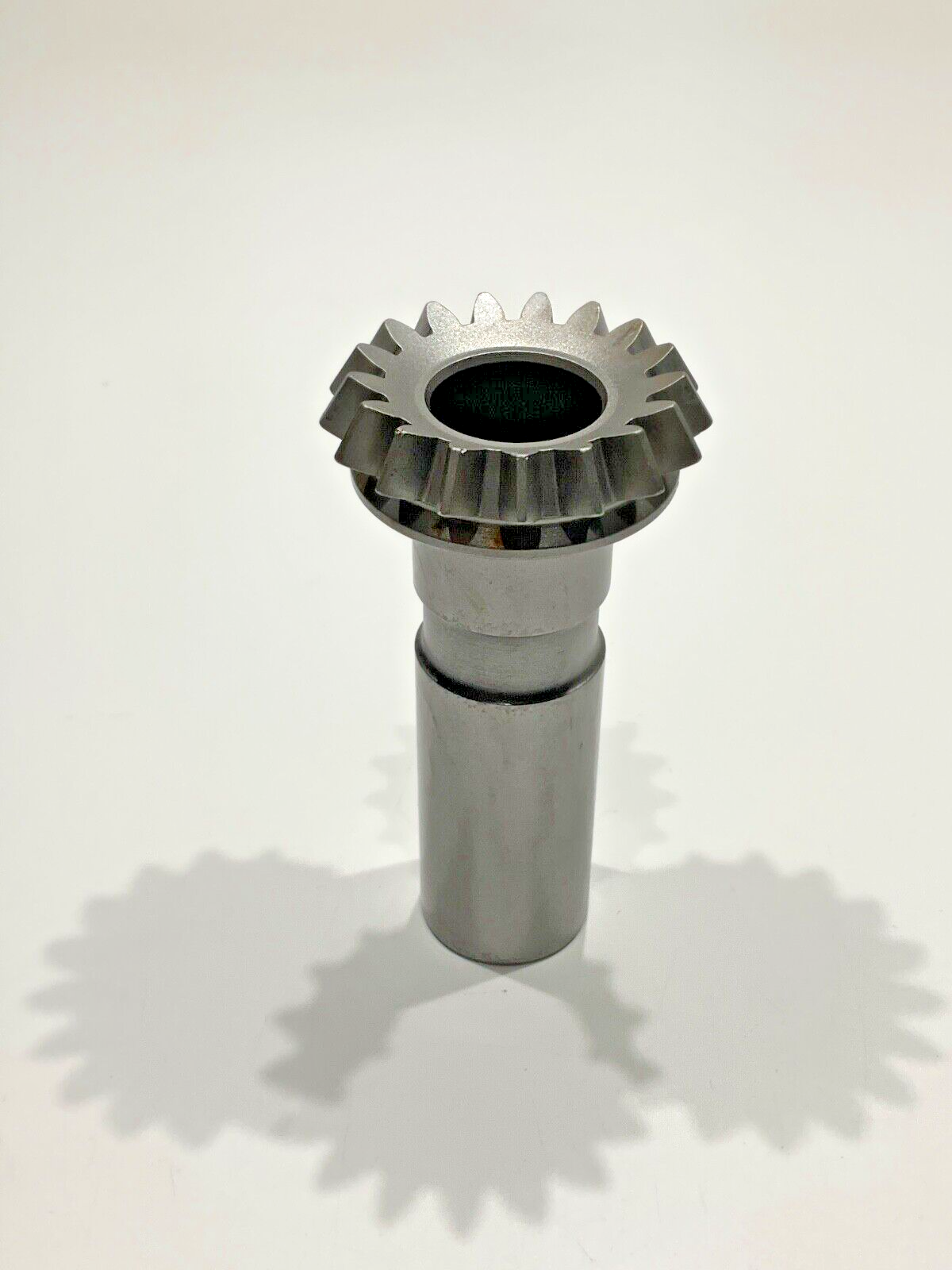 P/N: 629747 TCM Gear - Bevel Gov Driven (IN) - for one gear