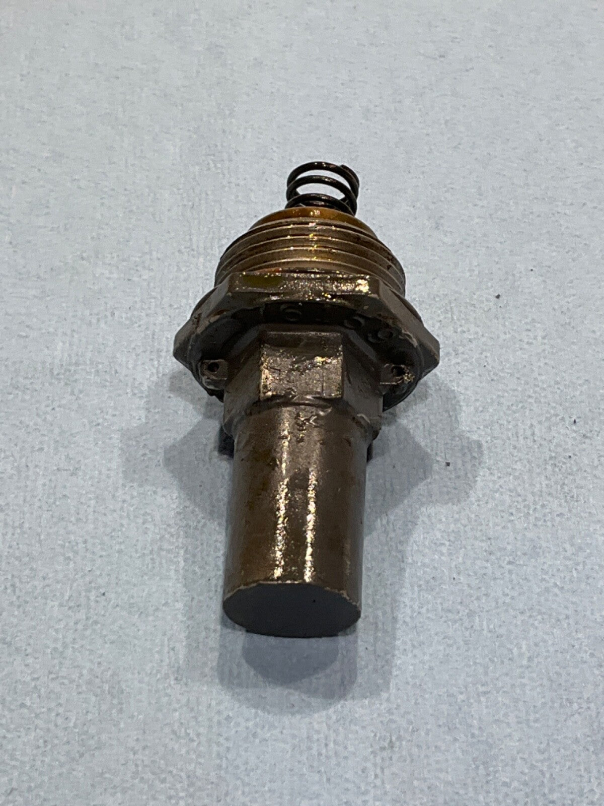 P/N:  76529	Plug - Oil Relief Valve Std (AR)