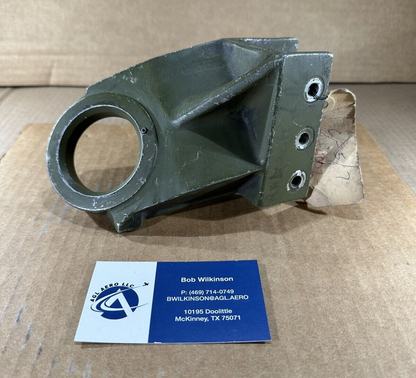 P/N: 5054002-483 Cessna Engine Mount Bracket LH
