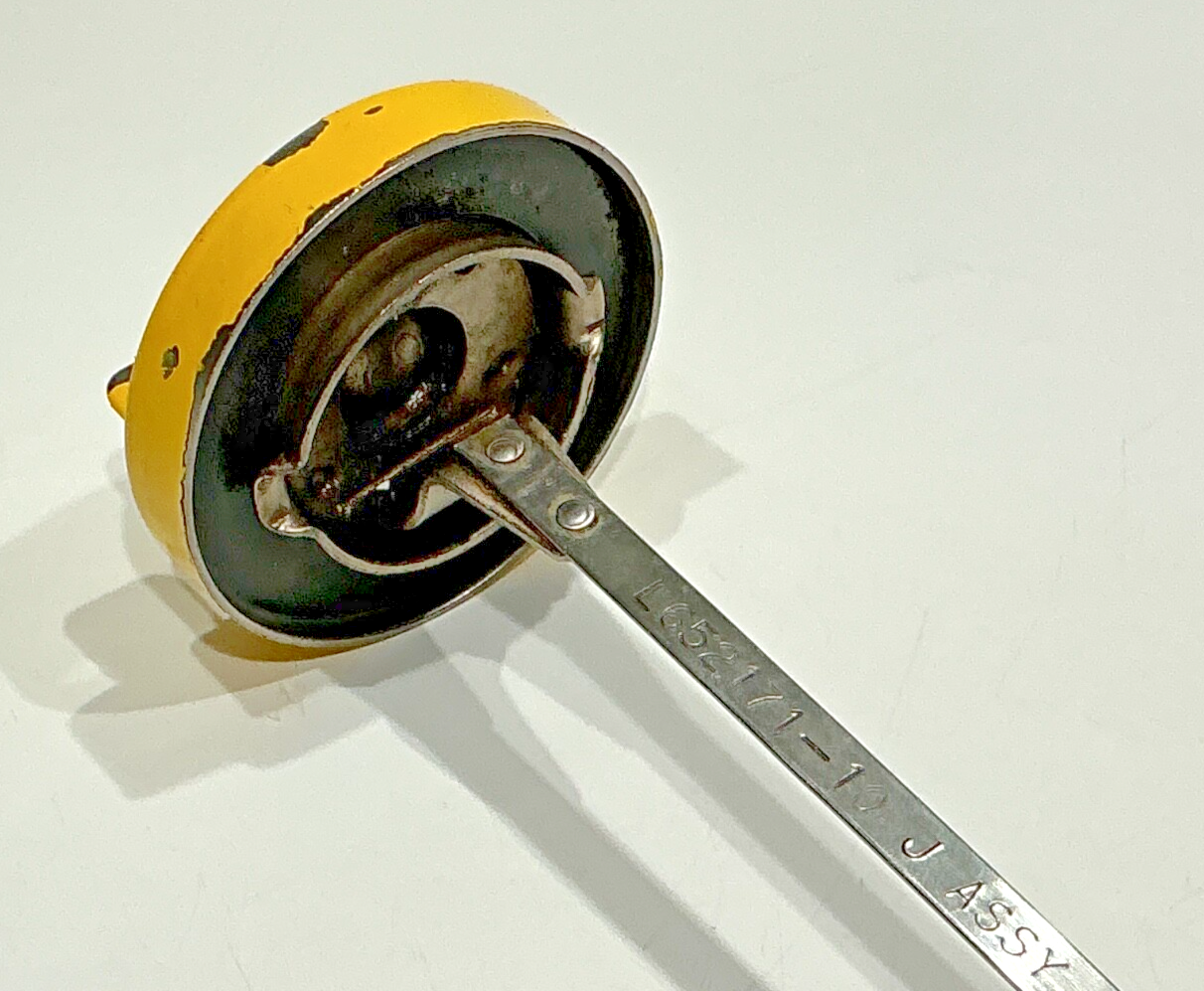 P/N: 652171-10 Oil Gage / Dipstick 12 Qts (AR)