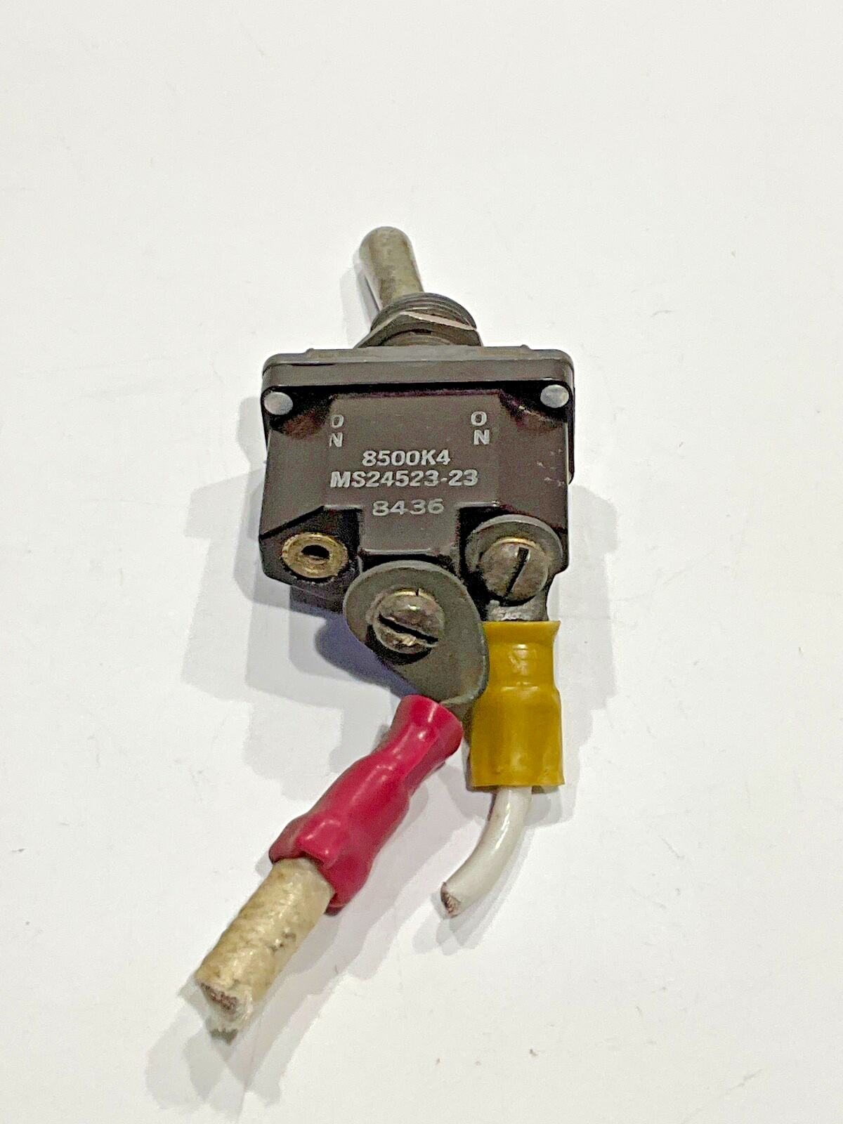 P/N: MS24523-23 / 8500K4 Toggle Switch (AR) - Duchess 76