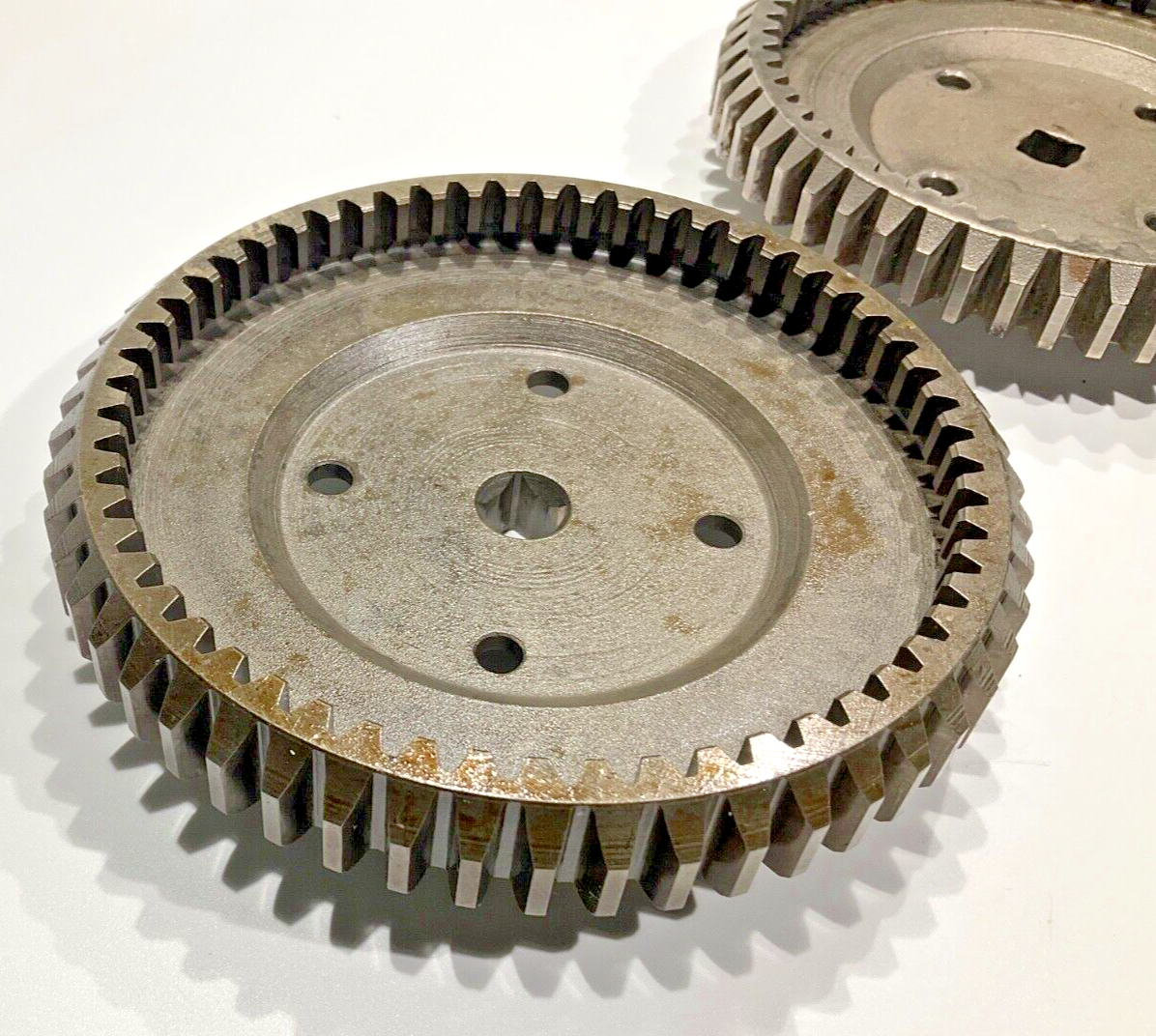 P/N: 632562 TCM Gear (AR) - for one gear