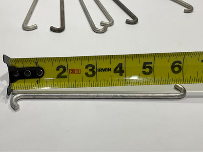 P/N: 71610 Lycoming Hook Intercyl Baffle Retainer (AR) - (for one)