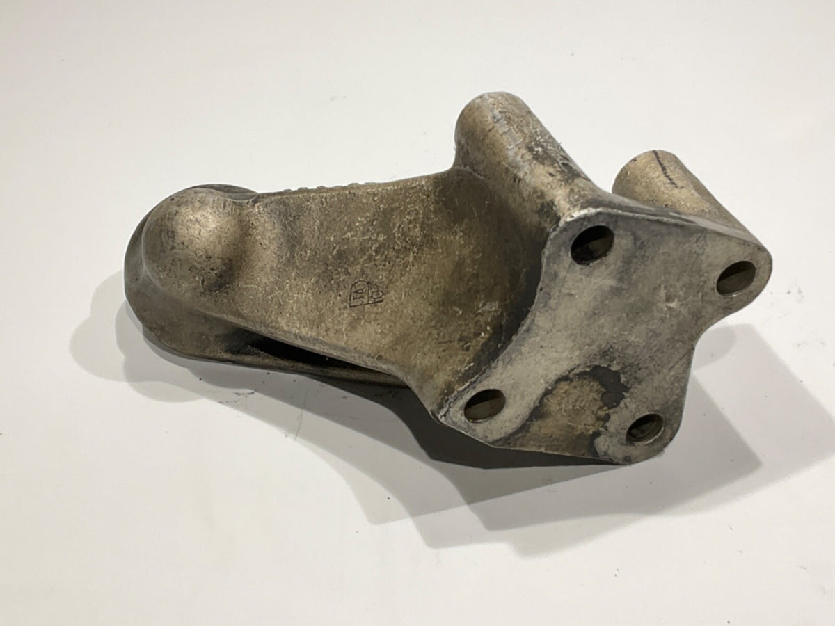 P/N: 630929 TCM Engine Mount Bracket