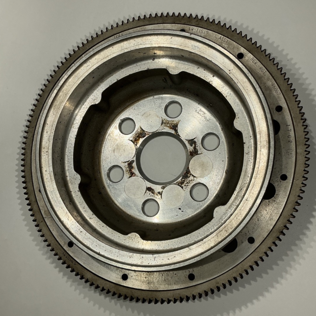 P/N: LW-11519 Lycoming Hub and LW-10551 Ring Gear - Gray Paint (AR)