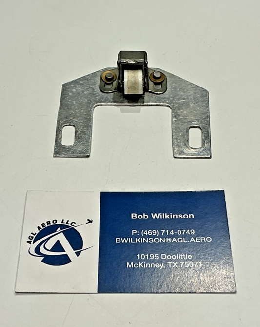 P/N: 169-524000-63 Bracket Assy, Control Column Roller (AR)  - Duchess 76