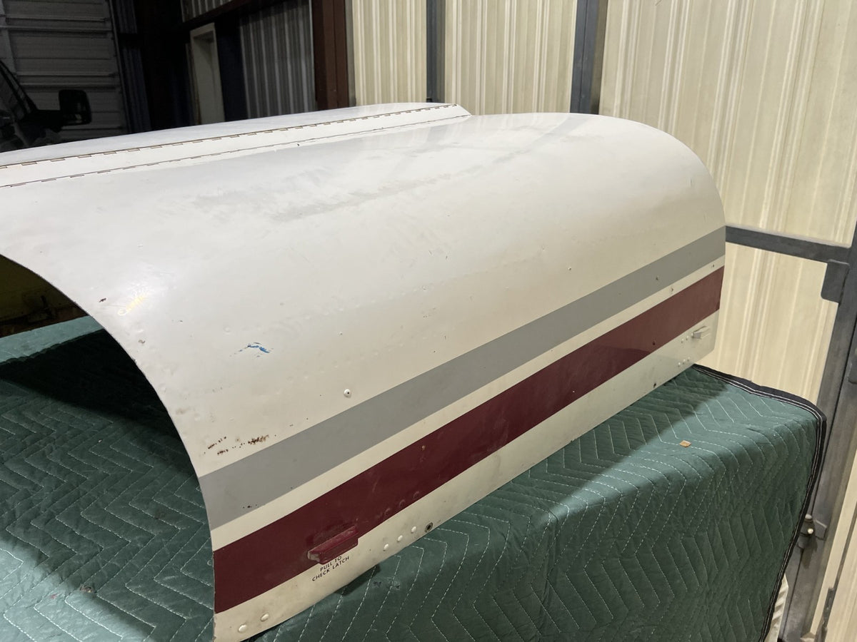 P/N: 35-910321-629 & 35-910102-1 Beechcraft F33A Engine Cowl Assy: (AR) -for one