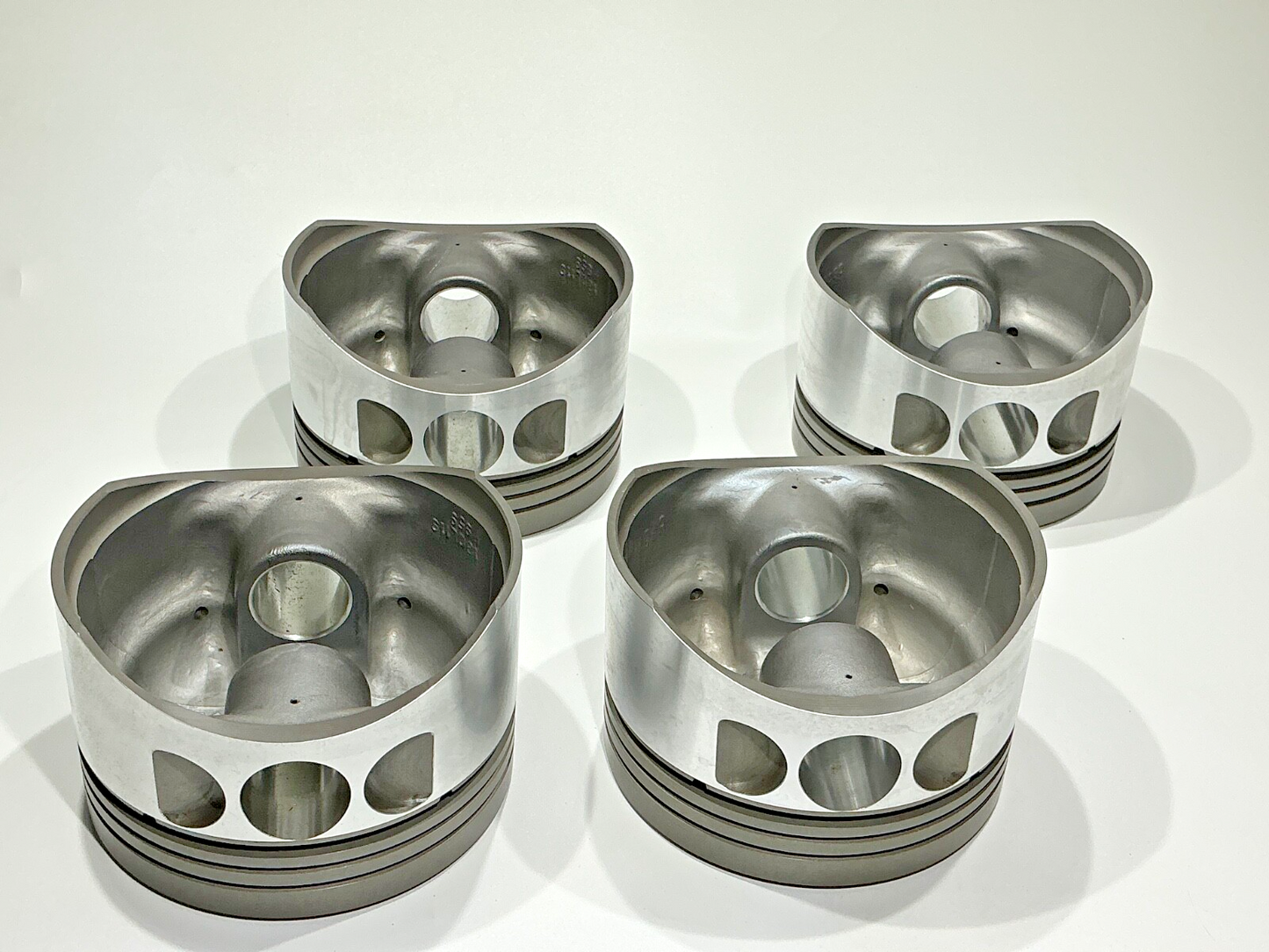 P/N: 75089 Lycoming Pistons set with Rings (NE) - sold as SET