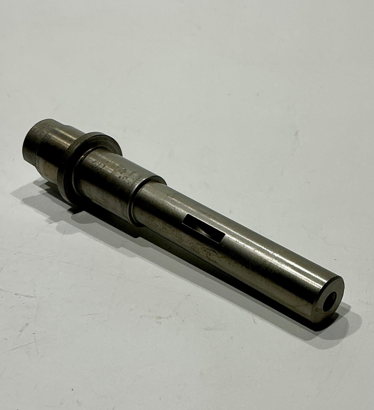 P/N: 631252 TCM Starter Adapter Worm Drive Shaft (IN) - for one shaft