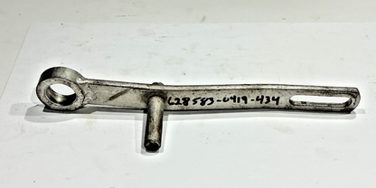 P/N: 628583 0419-434 Bracket PLATED (AR)