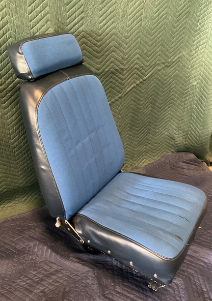 P/N: 169-534024-1  Pilot Seat Assy - Beechcraft Duchess 76 (AR)