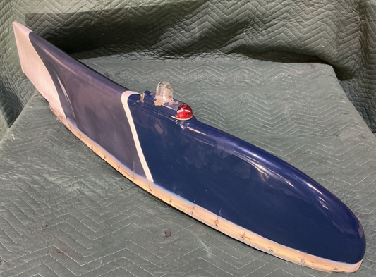 P/N: LH Wing Tip and Strobe Light Beechcraft Duchess Model 76 (AR)