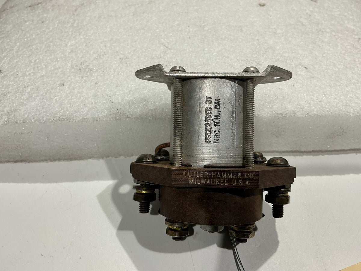 P/N: AN3353-1 Cuttler-Hammer 50 Amp Relay (AR) - for one