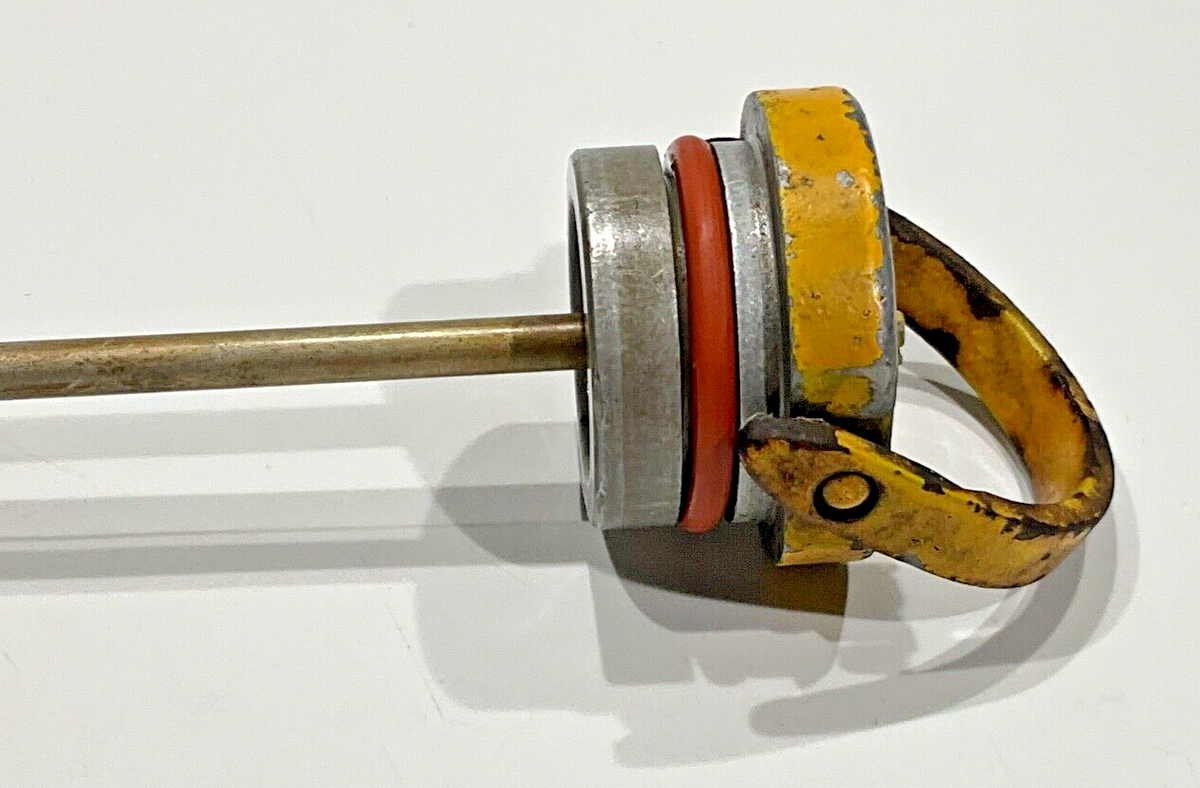 P/N: 76897 Dipstick / Oil Gage 12Qt - Cam Action with compatible 77527 Neck (AR)