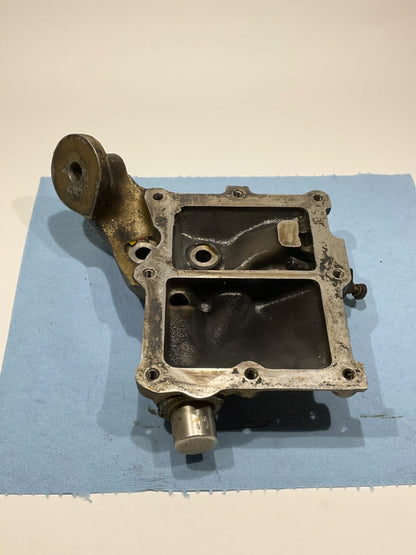 P/N: 641895 TCM Engine Mounting Bracket