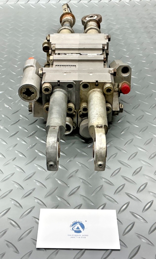 P/N:  103-62-5 GAMD Servo-Control Jack - for one