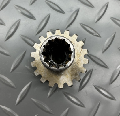 P/N: 352018 Continental Shaft Gear (NOS)