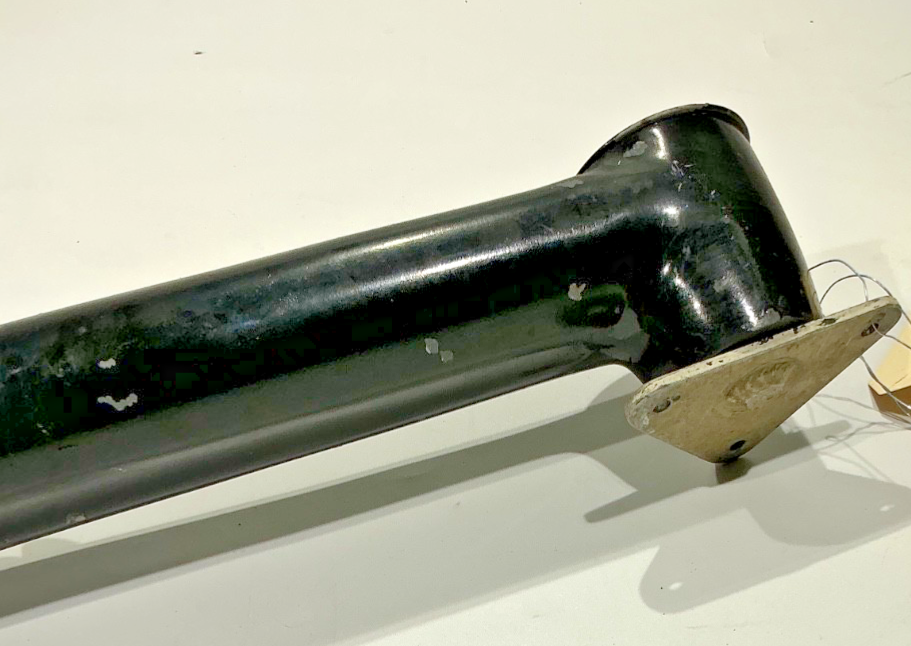 P/N:  35-524087 Beechcraft Throw-over Yoke arm (w/o control wheel Assy) - (AR)