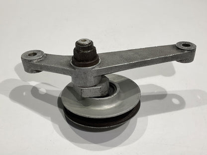 P/N:  LW-19262 Lycoming Pulley & Shaft Assy with LW-18759 Bracket (AR)