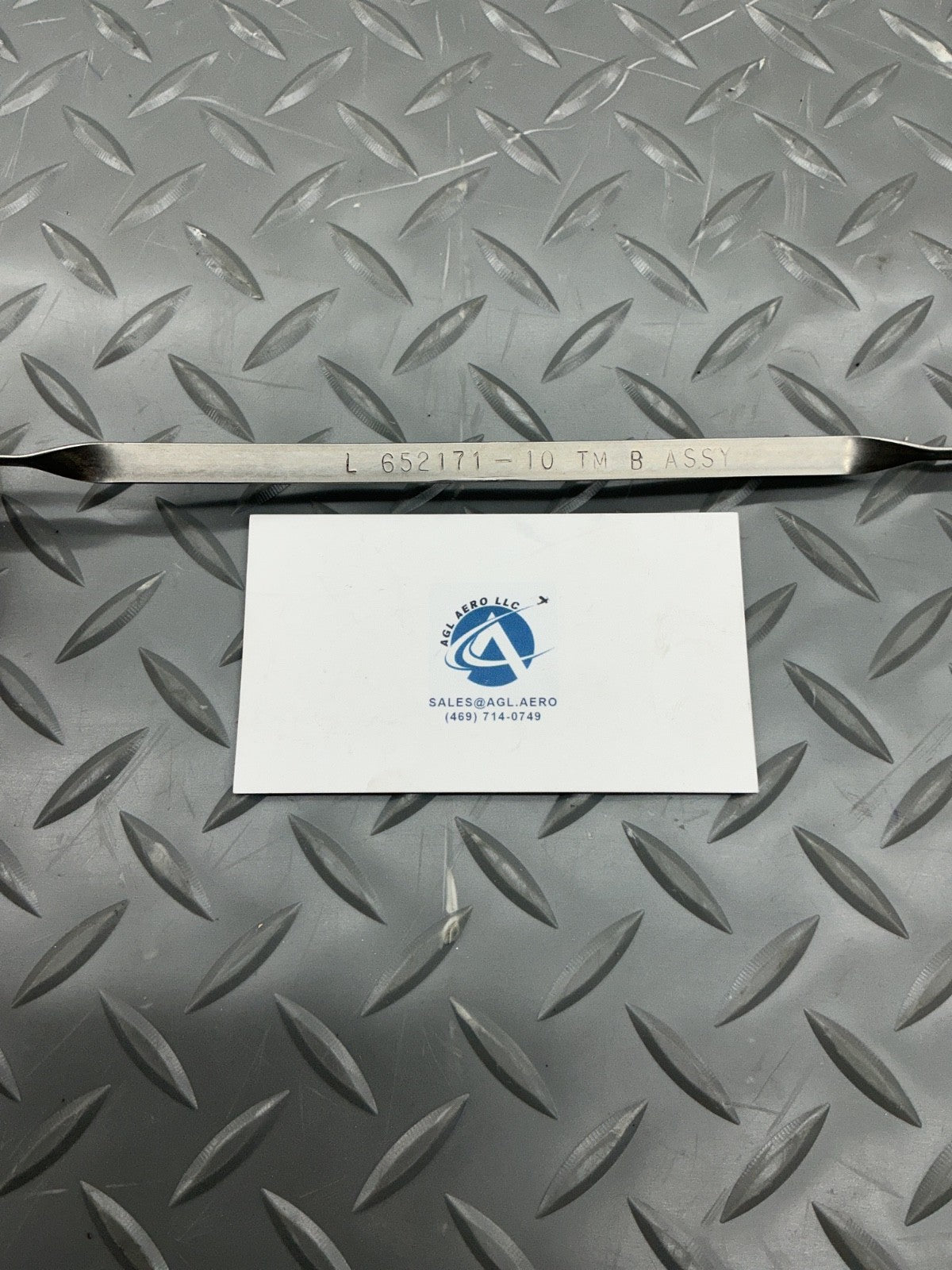 P/N: 652171-10 Oil Gage / Dipstick 12 Qts (NE)