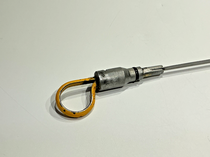 P/N: 635160-1 Cessna 411 Dipstick 13 Qt - RH (AR)