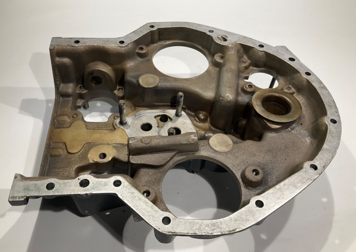 P/N: 21A21533-04 Lycoming Housing Assy - Accessory (AR)
