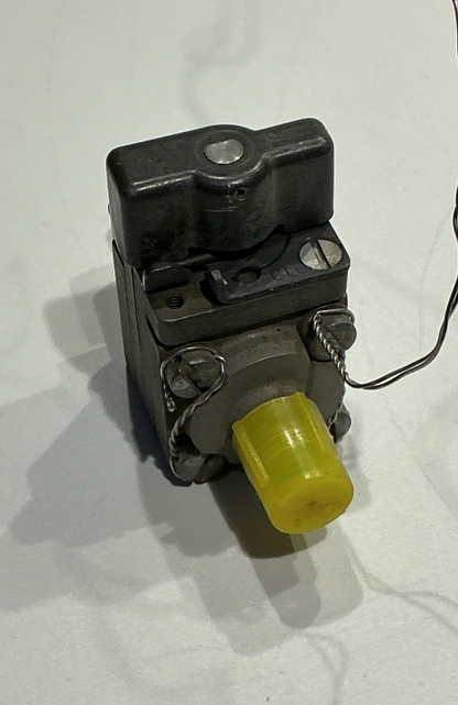 P/N: 7701-4CF Cessna / Beech Valve, Ball (NOS)