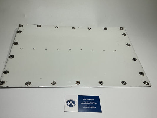 P/N: Inspection / Maintenance Cover - Bottom Cockpit (AR) - from Duchess 76