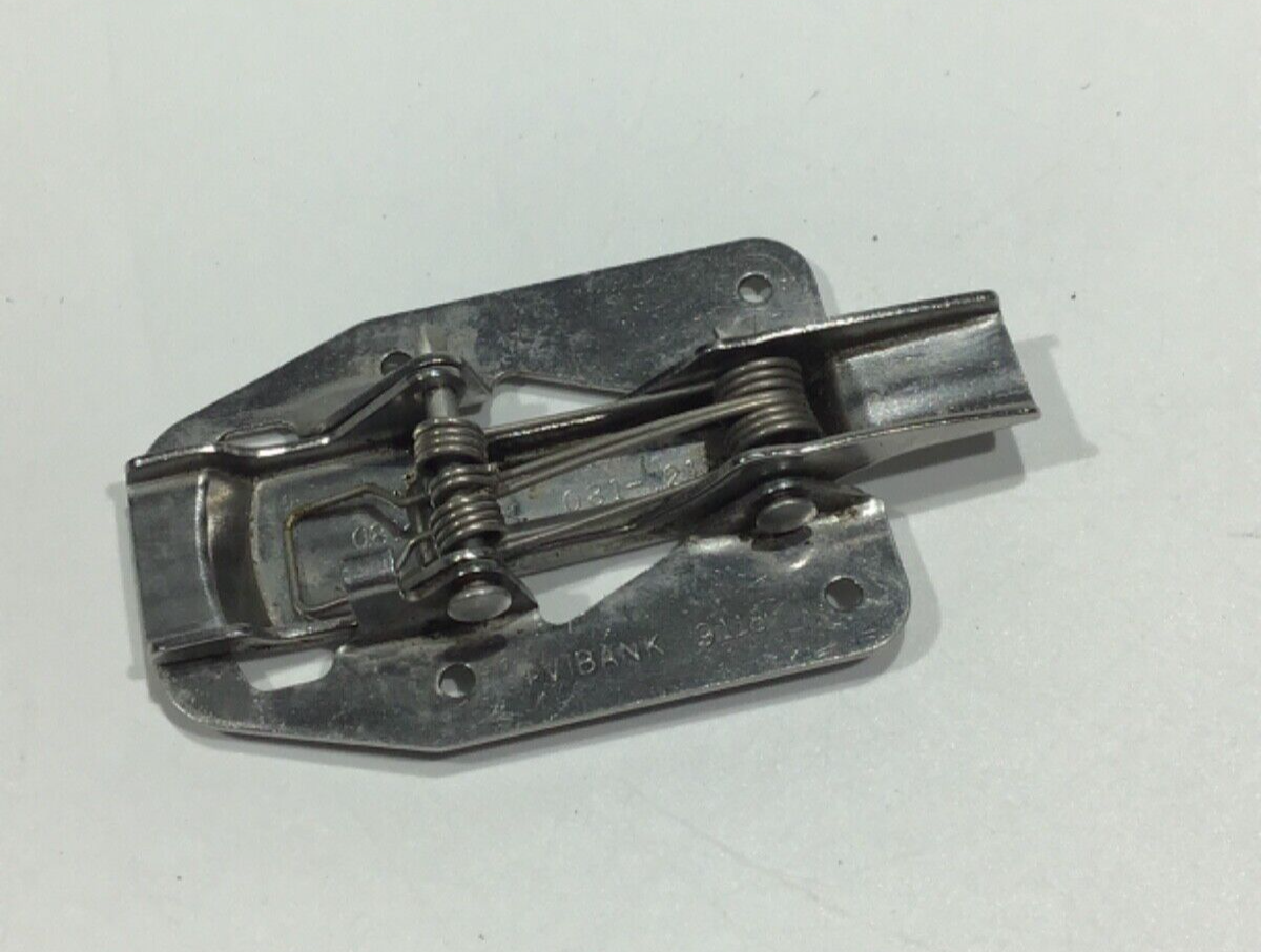 P/N: H5100-2-081-218 Aviation Flush Latch