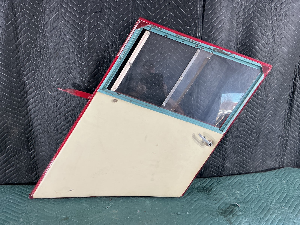 P/N:  (AR)108-3001211-3 - RH Cabin Door - Stinson 108-1